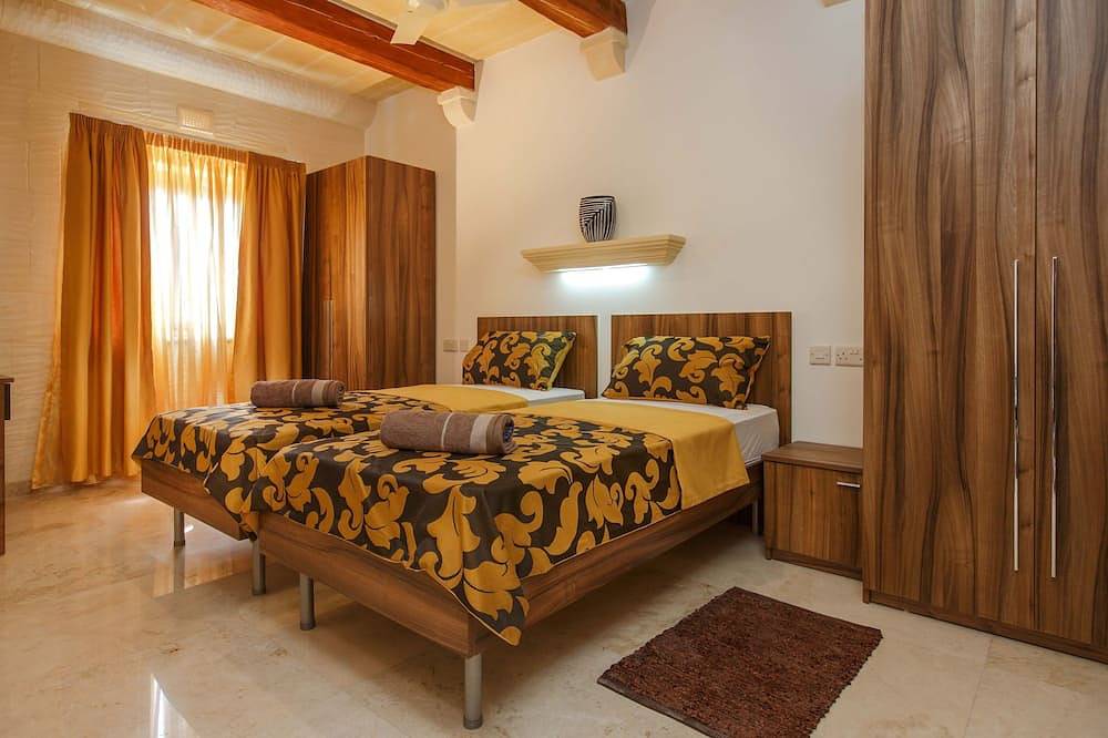 Private Villa with Indoor Heated Jacuzzi in Gharb, Gozo