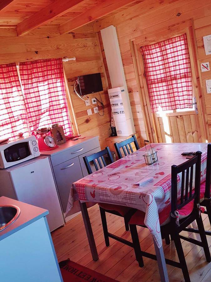 One-Bedroom Chalet in Maisod, Lac de Vouglans