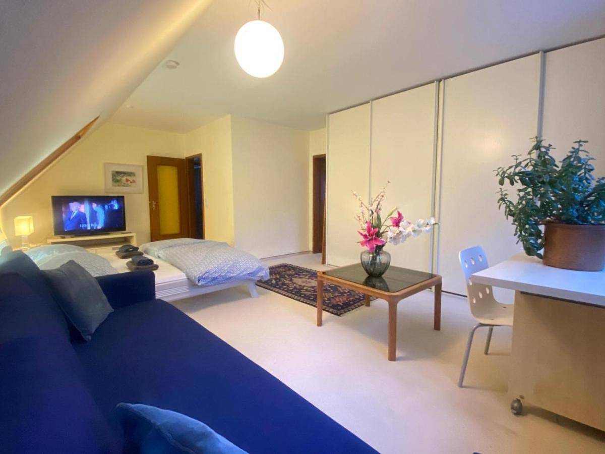 Ganze Wohnung, Gartenblick-Oase: Obergeschosswohnung in Hamburg in Wandsbek Hamburg, Hamburg