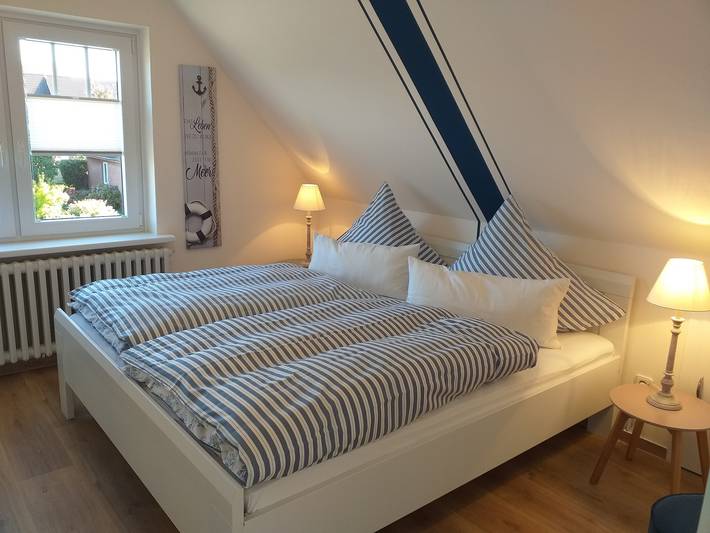 Ganze Ferienwohnung, Ferienwohnung am Wind mit Dachterasse in Bredstedt, Nordfriesland