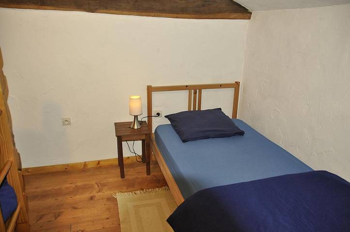 Location de vacances pour 5 personnes, avec piscine ainsi que vue et jardin, adapté aux familles à Vernoux-en-Gâtine - 4