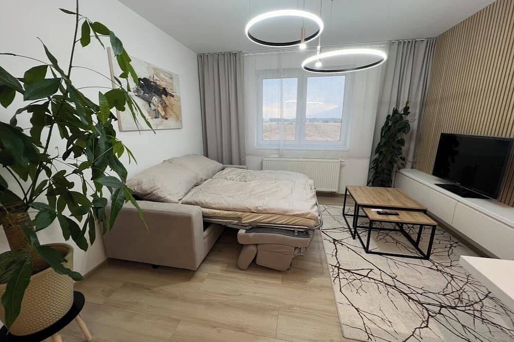 Ganze Wohnung, Superb 1-bedroom apartment in Poprad with stunning mountain views in Deutschendorf, Low Tatras