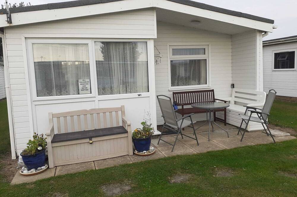 Chalet for 7 People in Hemsby, Newport (Norfolk)