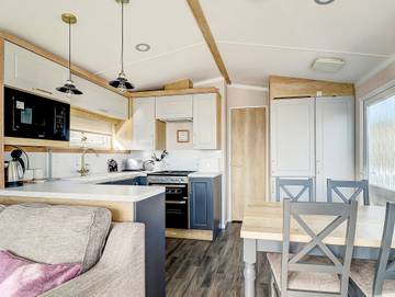 Holiday Rental for 6 People in Hayling Island, Havant, Photo 3