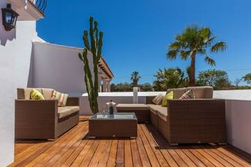 Villa in Santa Eulària des Riu, Ibiza Osten für 10 