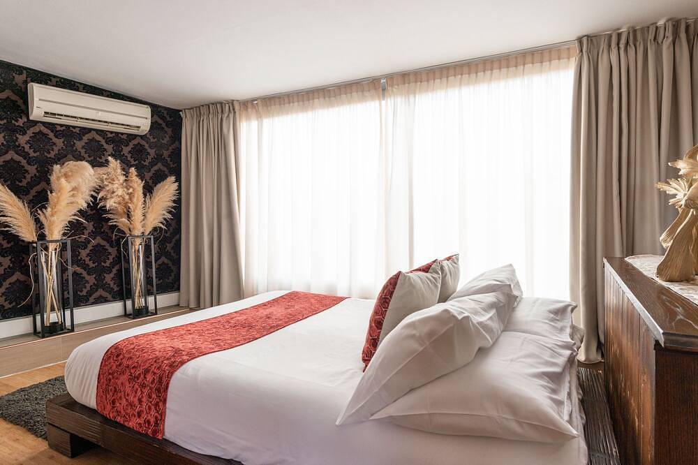 Entire apartment, Aquamare Suite | Boutique Apartment in Murano, Venice Province