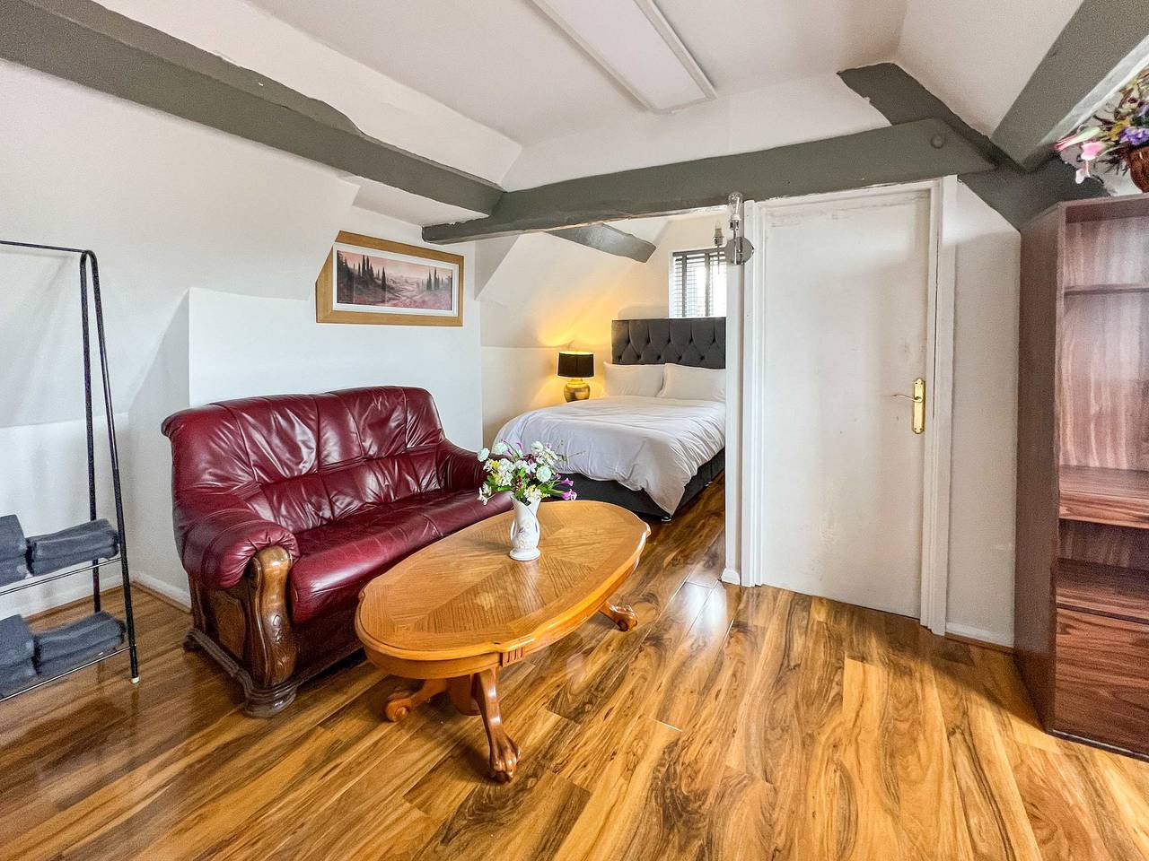 Estudio entero, Host & Stay | Apartment 6, Church Walk in Melksham, Wiltshire