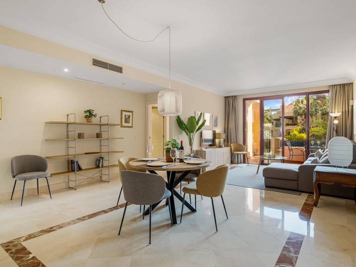 Gîte pour 4 personnes, avec jardin et piscine, adapté aux familles à San Pedro Alcantara - 4