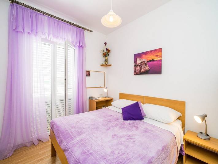Ganze Wohnung, Guest House Villa Nina- Superior Double or Twin Room with Balcony and Sea View (S4 - mala) in Općina Župa dubrovačka, Dubrovnik-Neretva