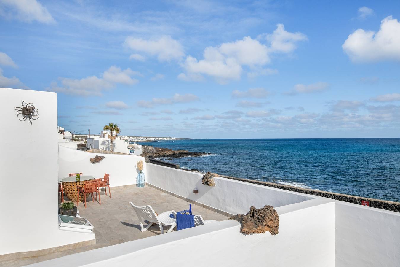 Ganze Wohnung, Ferienapartment 'Maresía' mit Meerblick, Wlan und Klimaanlage in Punta de las Mujeres, Haría