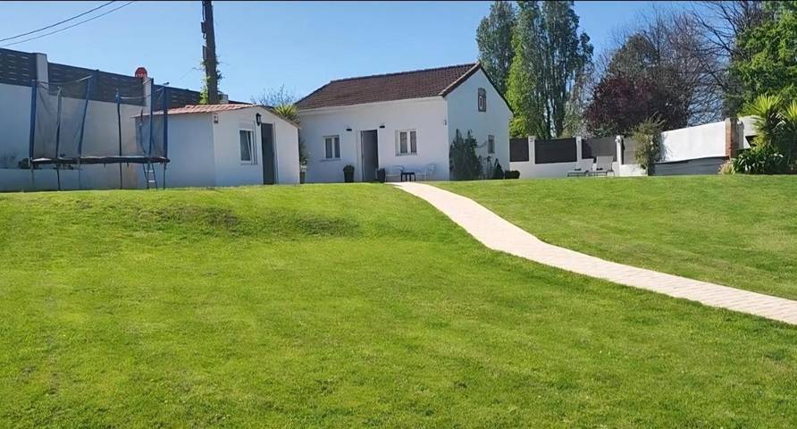 Apartamento para 3 personas, con Terraza además de Jardín y Vistas en Avilés