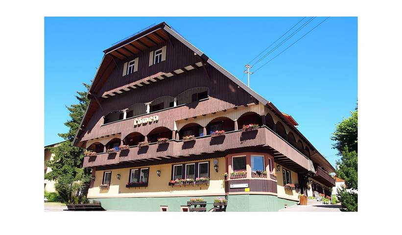 Ganze Wohnung, Ferienwohnung mit Balkon und Wi-Fi in Tennenbronn, Schramberg