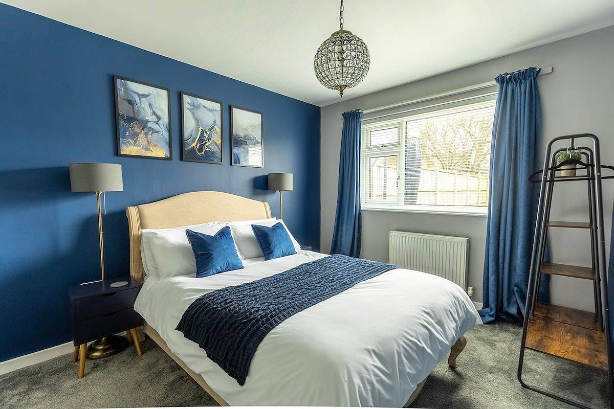 Two bed in Harrogate with spacious enclosed garden in Yorkshire du Nord