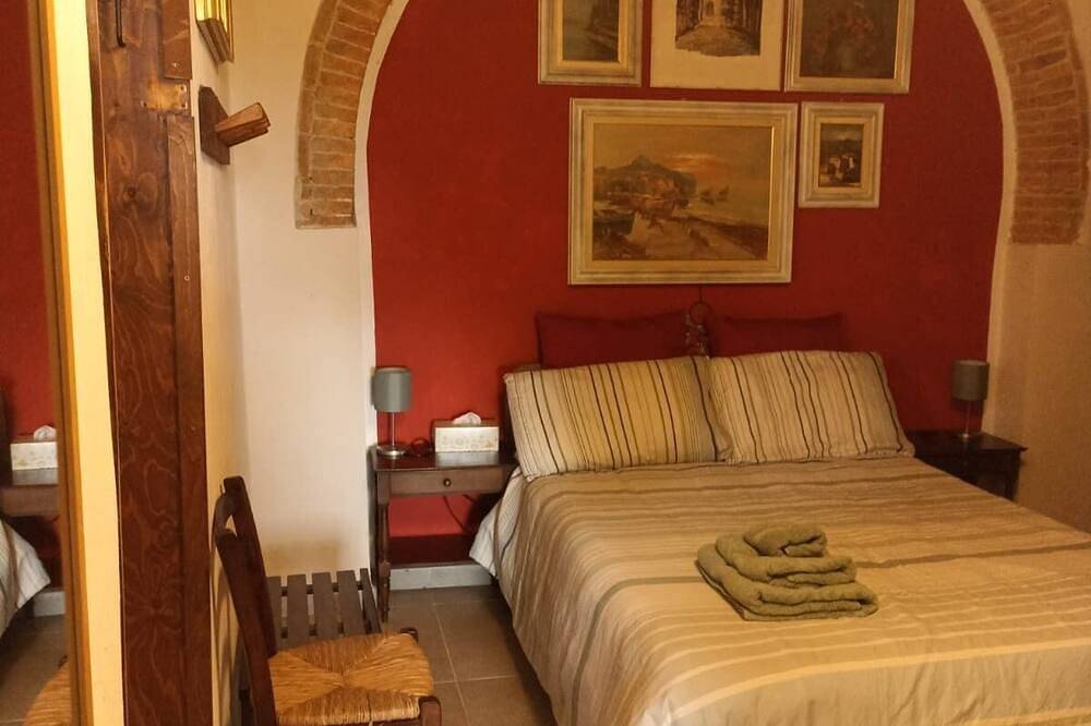 Ganze Wohnung, Casina Rossa, nestled in the Tuscan countryside in Castellina Marittima, Etruskische Küste