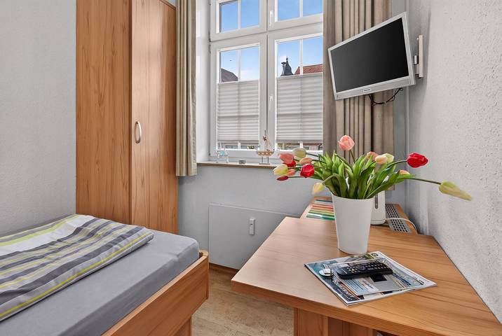 Ganze Ferienwohnung, Klein aber fein, 17 qm groß, ein Wohn-Schlafraum mit Duschbad in Norderney