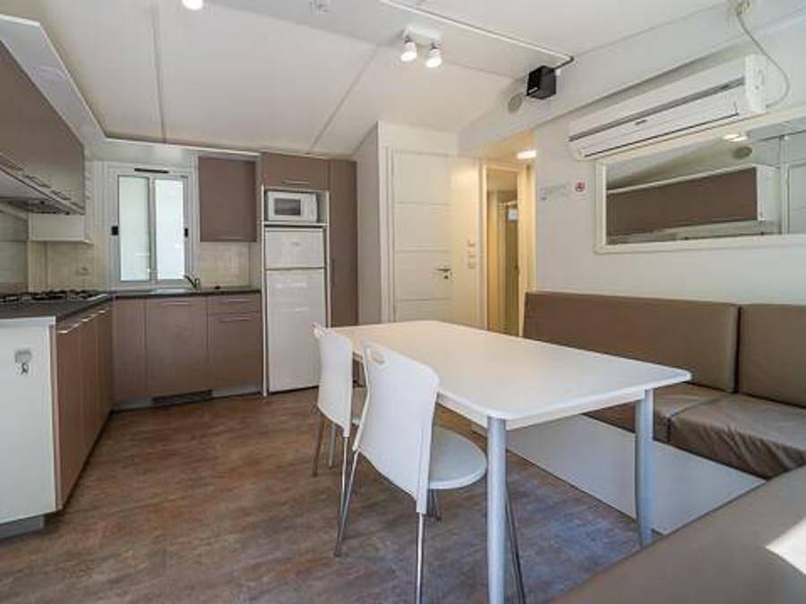 Camping Tres Estrellas Mediterráneo - Mobilhome 6 personas - Mobil-home | Confort | 3 Dormitorios | 4/6 Pers. | Terraza individual | Aire acondicionado. in Playa de Almenara, Chilches