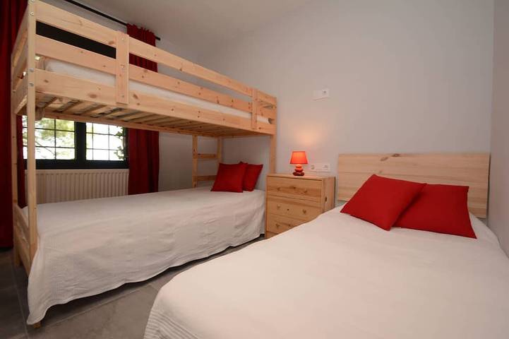 Ferienhaus mit wunderschönem Meer- und Bergblick für 8-9 Personen. Privater Pool in els Masos de Pals, Pals