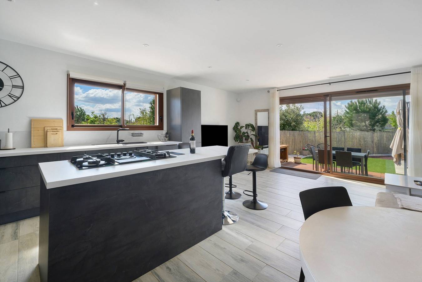 Villa avec piscine spa et sauna in Saint-Nazaire-d'Aude, Région de Narbonne