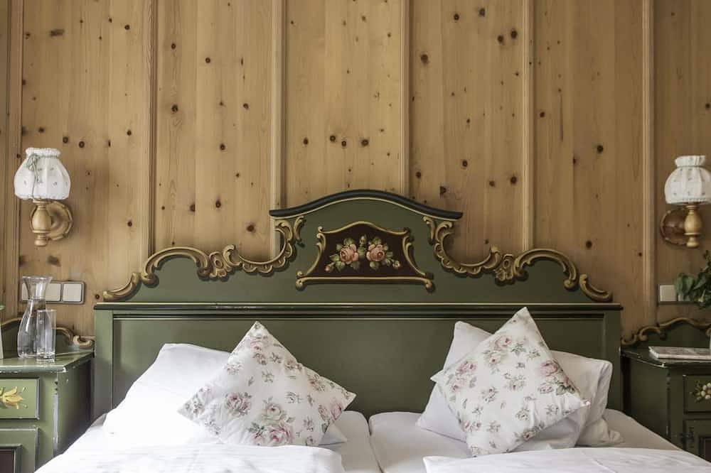Doppelzimmer mit Dusche, Wc - Andrelwirt, ***Hotel Landgasthof in Rauris, Ski Amadé