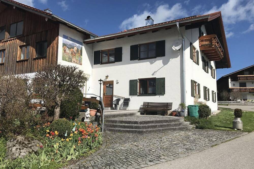 Geheel appartement, Apartment 2 / 1st floor / D 'Middle - Haus Steinacher in Hopferau, Zwaben (Bayern)