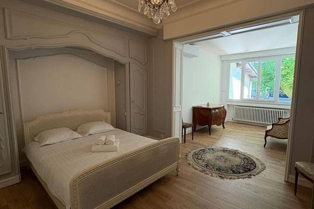 `Villa du Parc`*Parking*Proche centre*Calme in Montauban, Tarn-et-Garonne