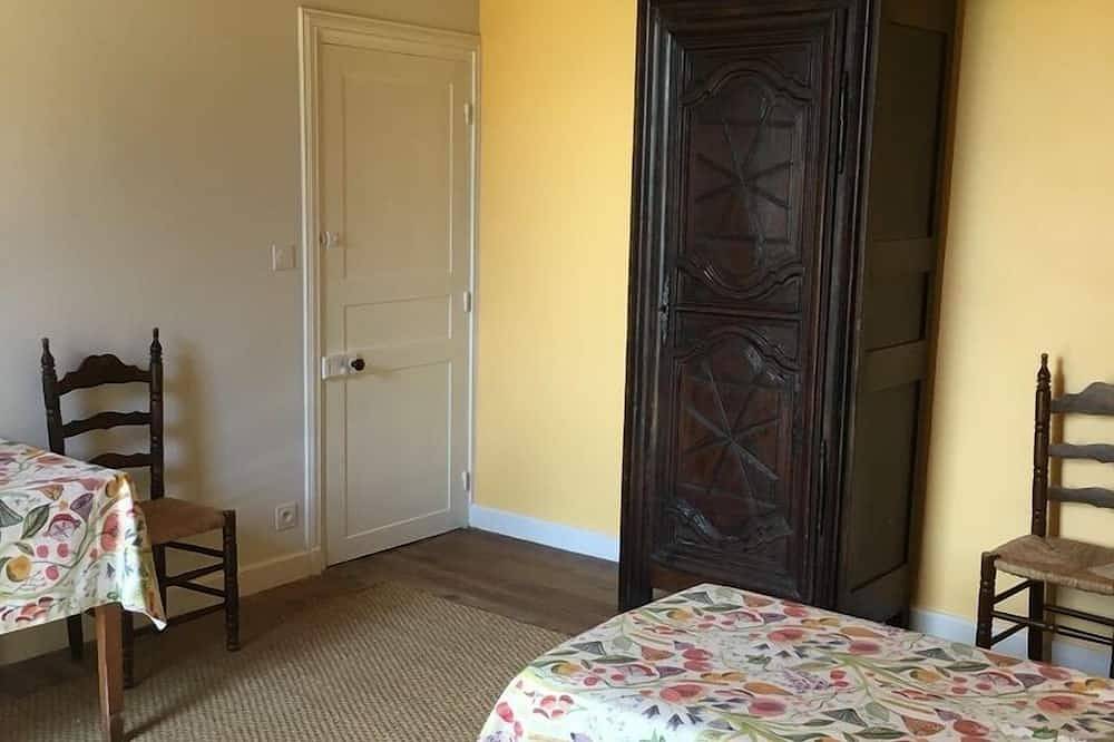 Large house by the sea, magnificent panorama in Plougrescant, Pink Granite Coast