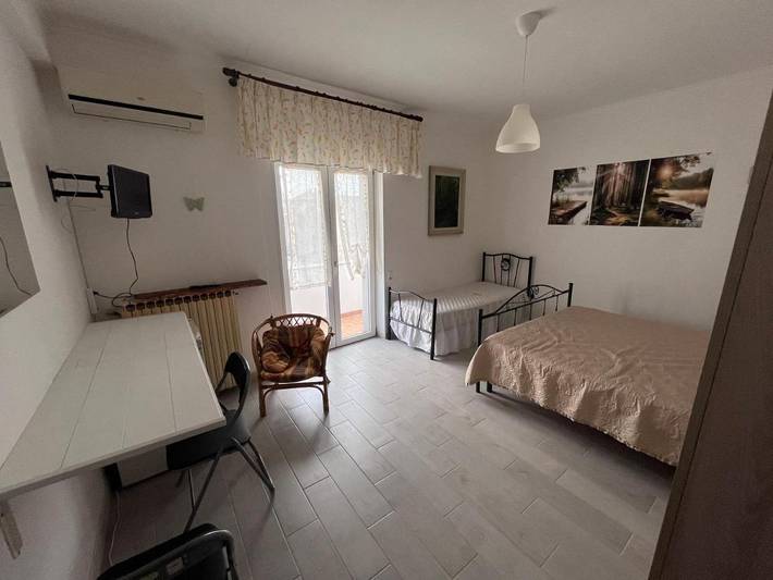Albergo a gestione familiare per 3 persone, con panorama e balcone, con animali domestici - 1