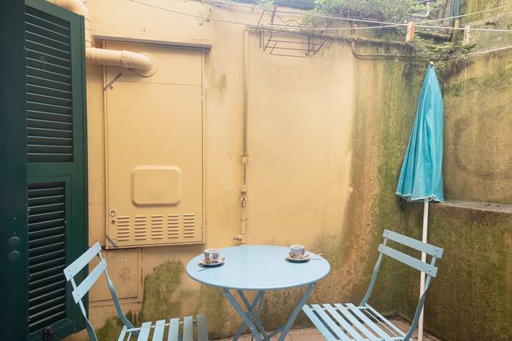 Appartamento intero, Appartamento 'Ca Lindaria' con balcone, Wi-Fi e aria condizionata in Bagni San Giorgio, Bonassola