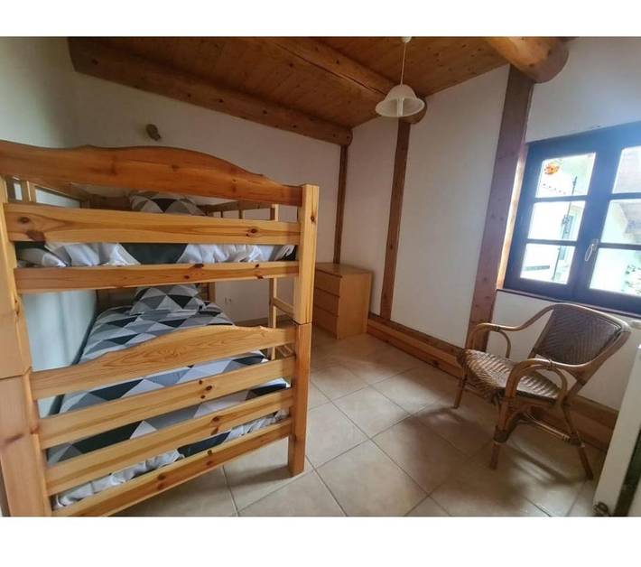 Maison de vacances pour 8 personnes, avec jardin ainsi que vue et terrasse, animaux acceptés en Haute-Loire - 2