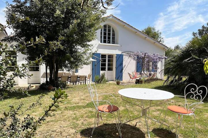 Maison de vacances pour 10 personnes, avec jardin et piscine, animaux acceptés à Le Grand-Village-Plage