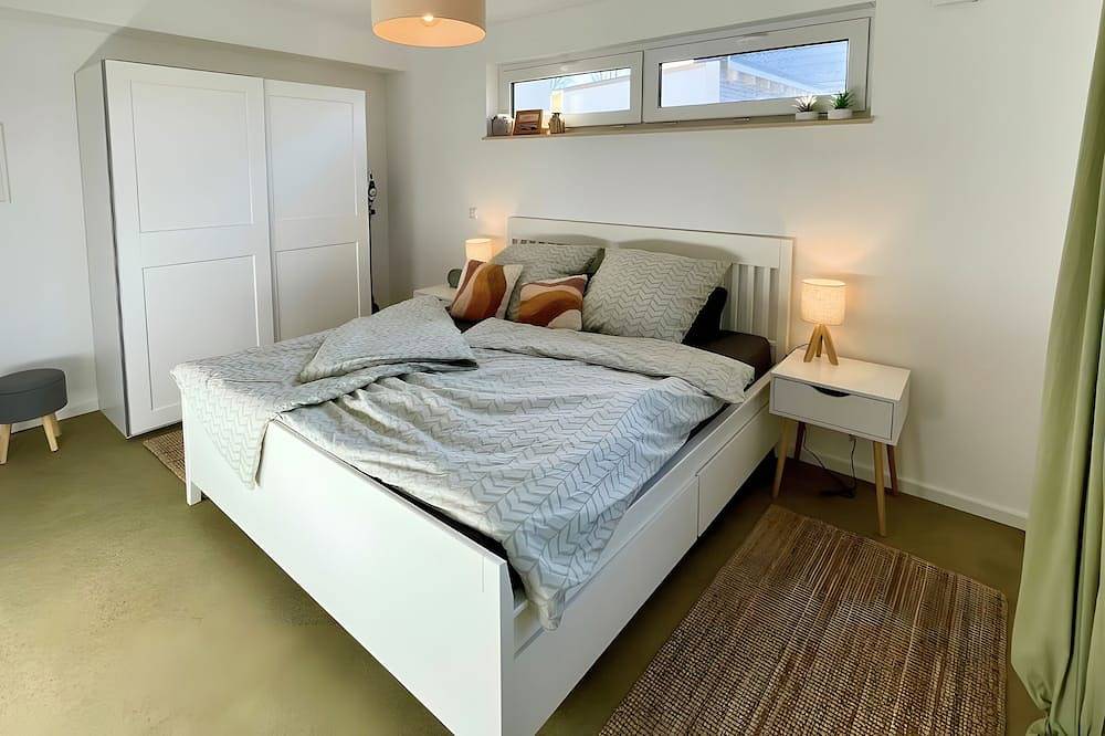 Entire apartment, Apartment 'Boddenbude Lubmin' with Wi-Fi in Lubmin, Western Pomerania