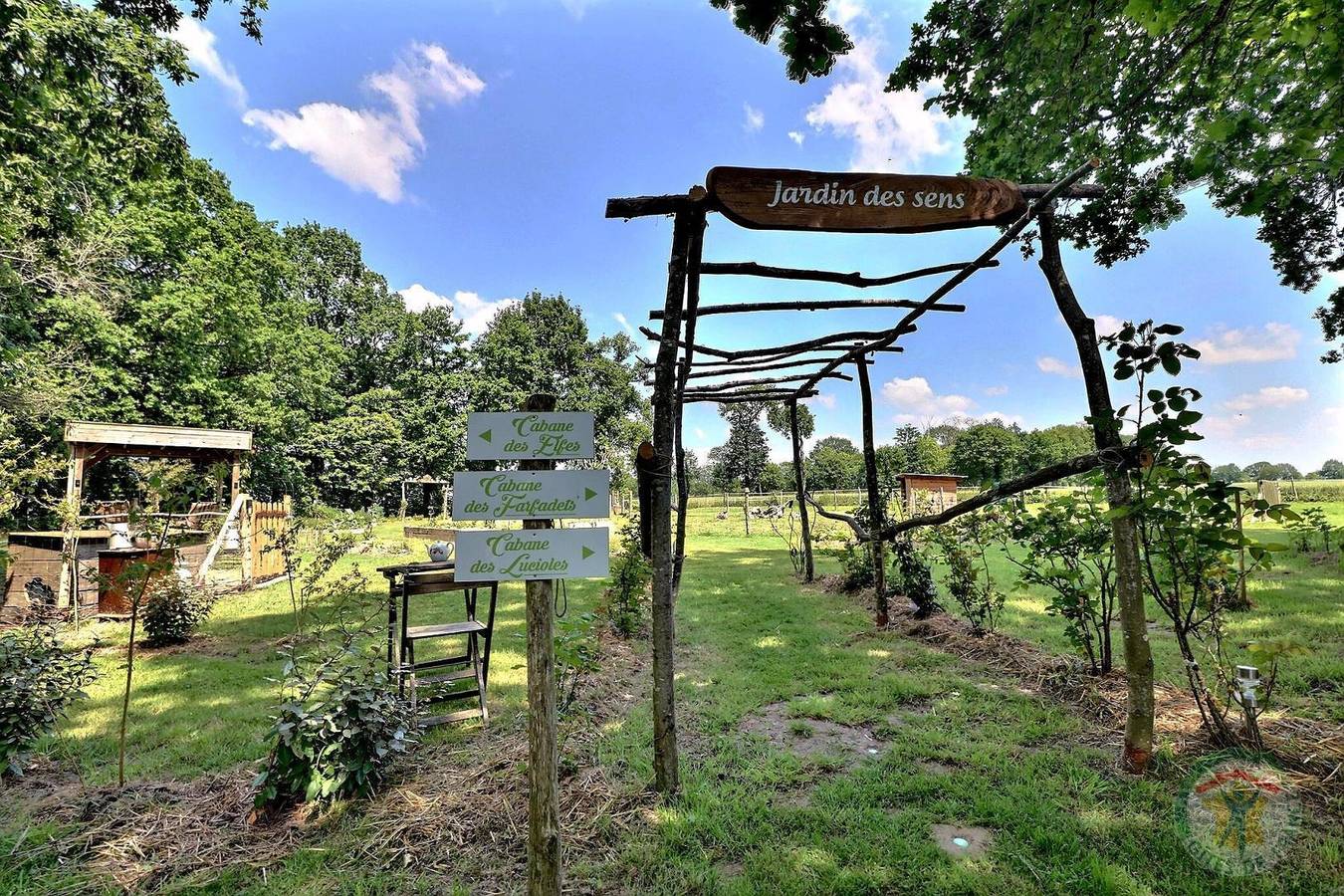 Manoir de l'Alleu - Cabanes dans les arbres - La Cabane des Lucioles in La Chapelle-Chaussée, Région de Rennes