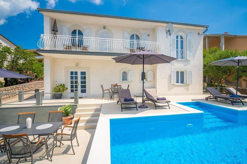 Casa vacanza a Kvarn a partire da 332€ a notte
