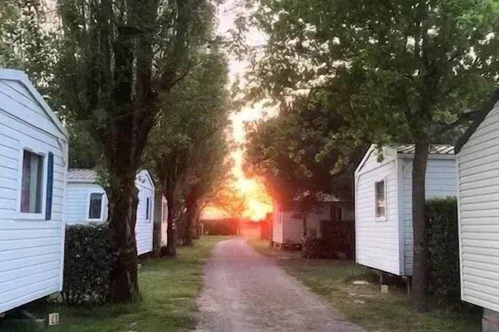 Mobil-home 2 chambres 4 personnes in Saint-Vincent-sur-Jard, Vendée