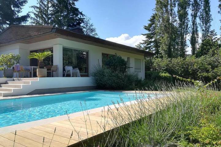 Maison de vacances pour 5 personnes, avec terrasse et jardin à Saint-Didier-au-Mont-d'Or