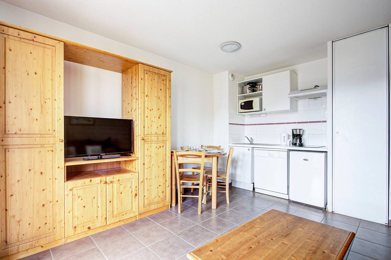 Ganze Wohnung, L'Escapade aux Angles - Proche Stations in Les Angles, Prades und Umgebung