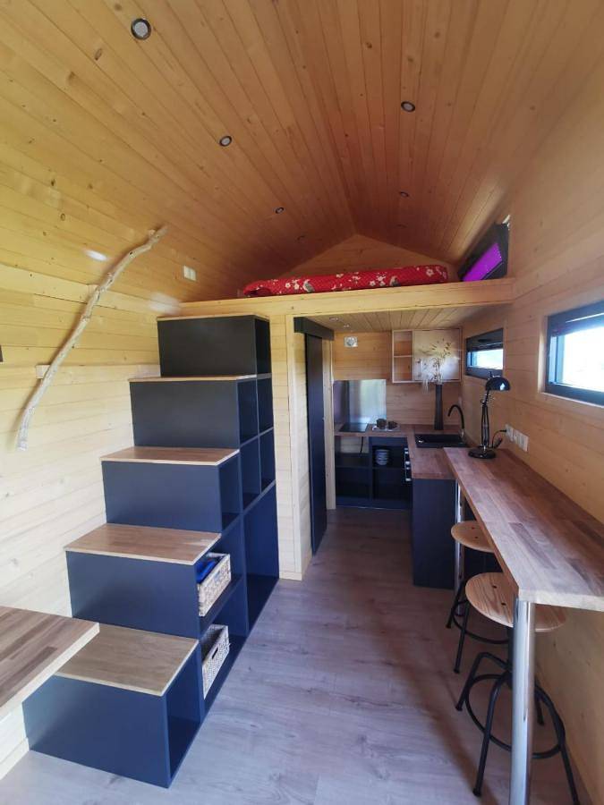 Location de vacances pour 2 personnes, avec vue et jardin ainsi que terrasse et piscine, animaux acceptés à Saussignac - 4