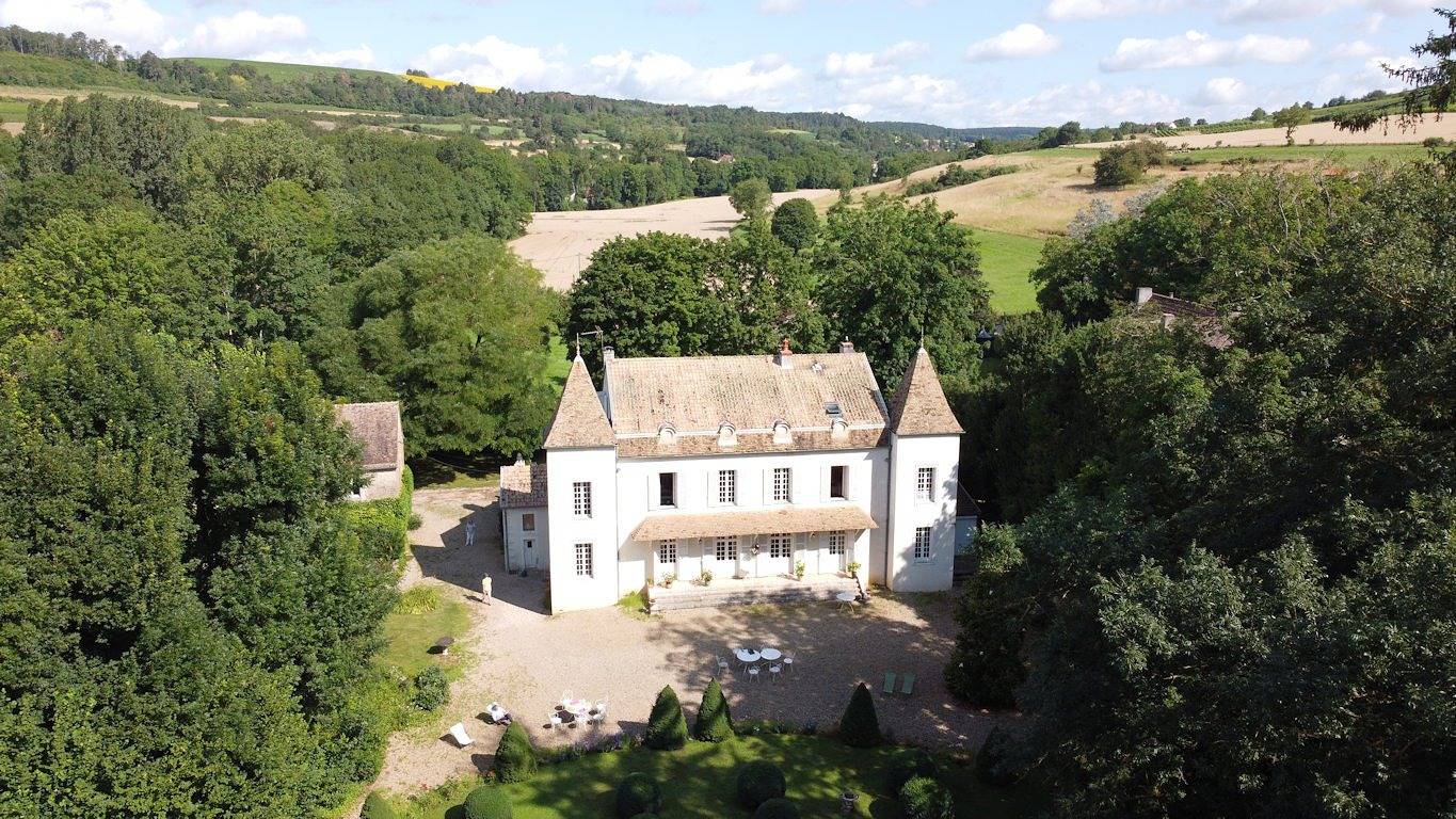 Domaine de Pellerey - Chambre Vergy in Dijon en omgeving