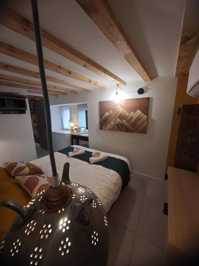 Gîte pour 2 personnes, avec terrasse et jacuzzi à Sciez - 3