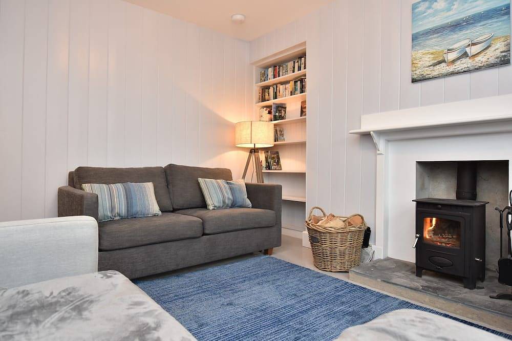 Cliffside Cornish Cottage - uitzicht op zee, op kustpad, de hagedis in Kynance Cove, Cornwall