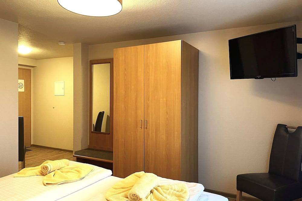 Doppelzimmer Haustier gestattet, max. 2 Personen - Gasthof & Pension Zur in Lohsa, Lausitzer Seenland