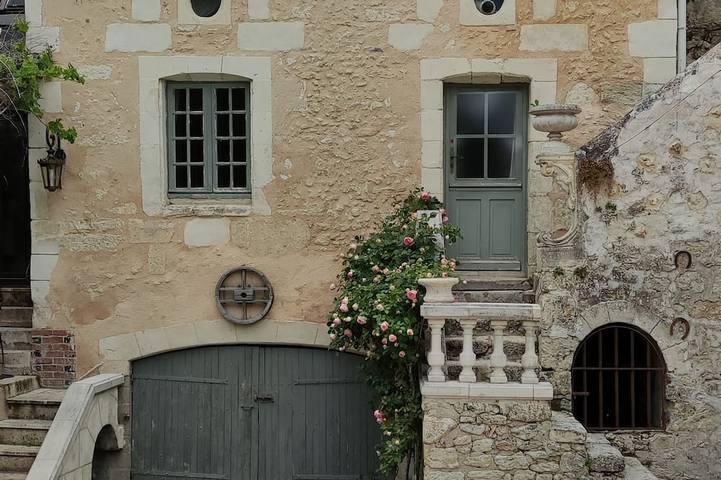 Maison face au château du Clos Lucé in Amboise, Région de Tours