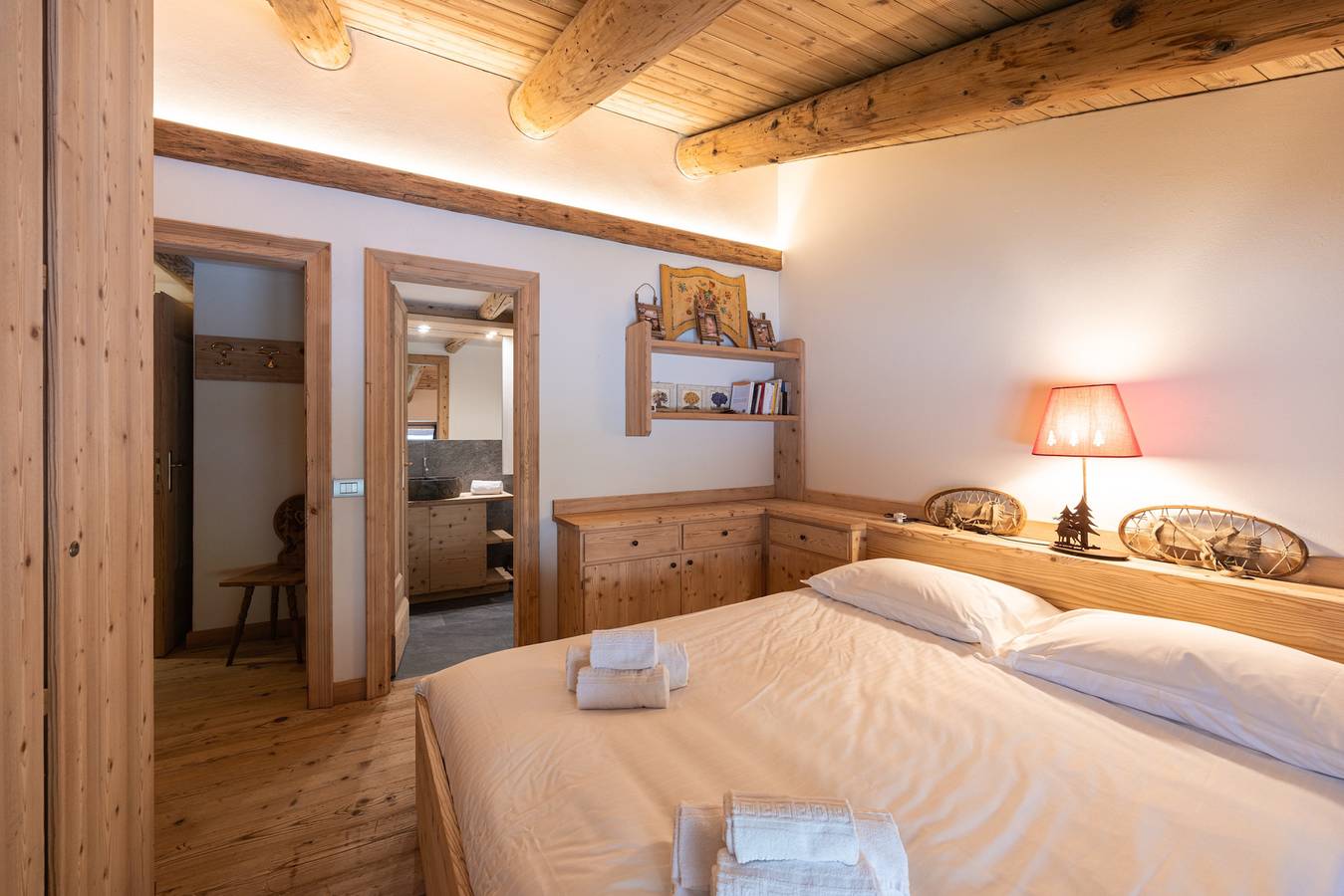 Appartement entier, Casa Verocip, una mansarda panoramica vista Dolomiti in Cortina d'Ampezzo, Dolomiti Superski