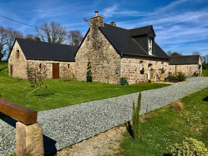 Gîte pour 2 personnes, avec jardin à Loguivy-Plougras - 3