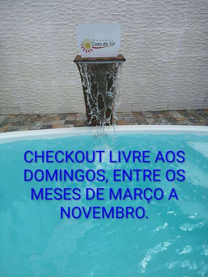 Casas e apartamentos de temporada para 4 pessoas, com balcão e piscina, com animais de estimação em Peruíbe
