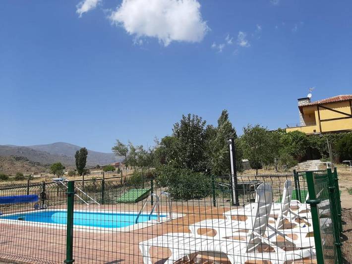 Casa rural para 16 personas, con jardín además de vistas y piscina en Comarca de Ávila - 4