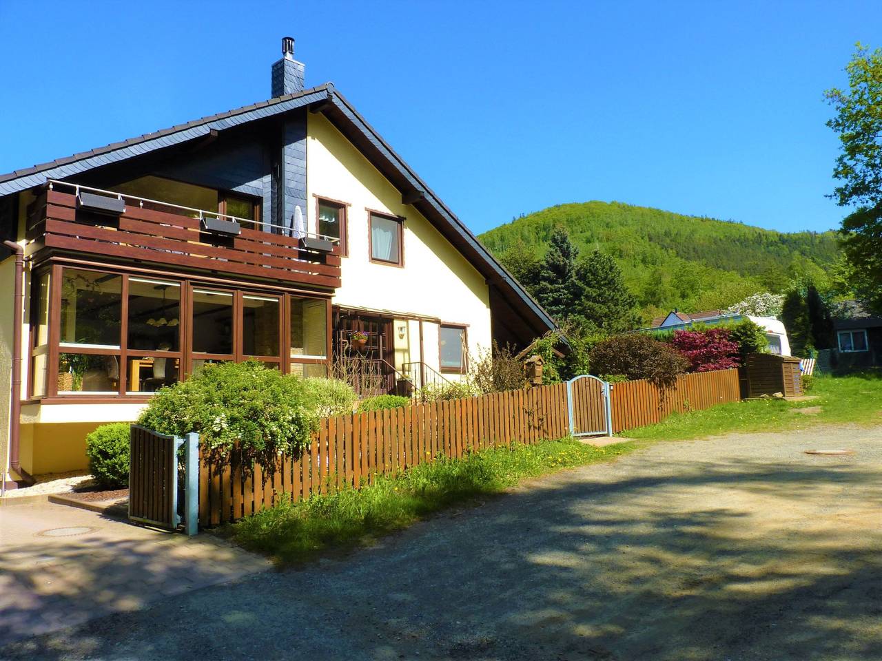 Hel lejlighed, Gemütliches Appartement in Ottenhai mit Grill in Bad Harzburg, Harzvorland