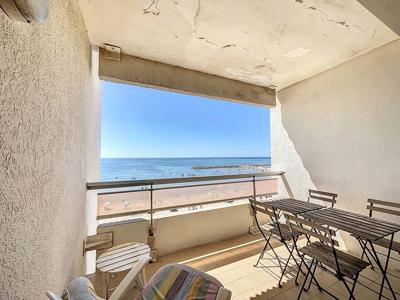 Ganze Wohnung, Studio mit Kabine am Meer, Parkplatz und Haustiere erlaubt in Mauguio, Côte d'Améthyste