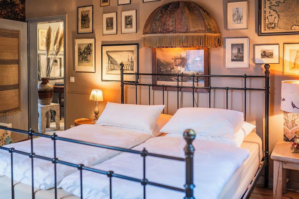 The Artfull Boutique Guesthouse. Liebevoll gestaltestes Landhaus bis zu 9 Pers. in Overath, Rheinisch-Bergischer Kreis