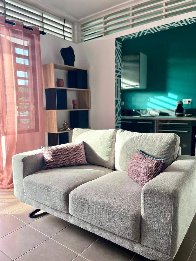 Gîte pour 2 personnes, avec terrasse, animaux acceptés dans Plage de Montabo - 2